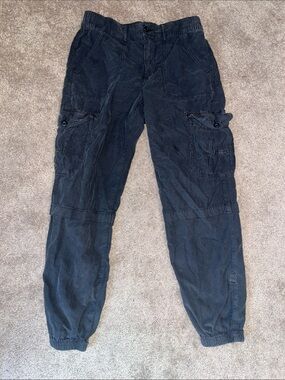 American Eagle off Black Cargo Flex Jogger Pants
